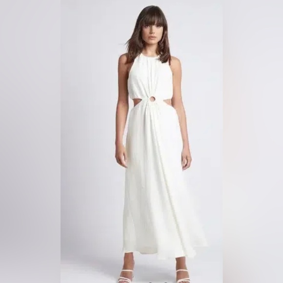 Sheike Dresses & Skirts - HOST PICK 🤩 Sheike Ivory dress size 16 side cut out detail NWT